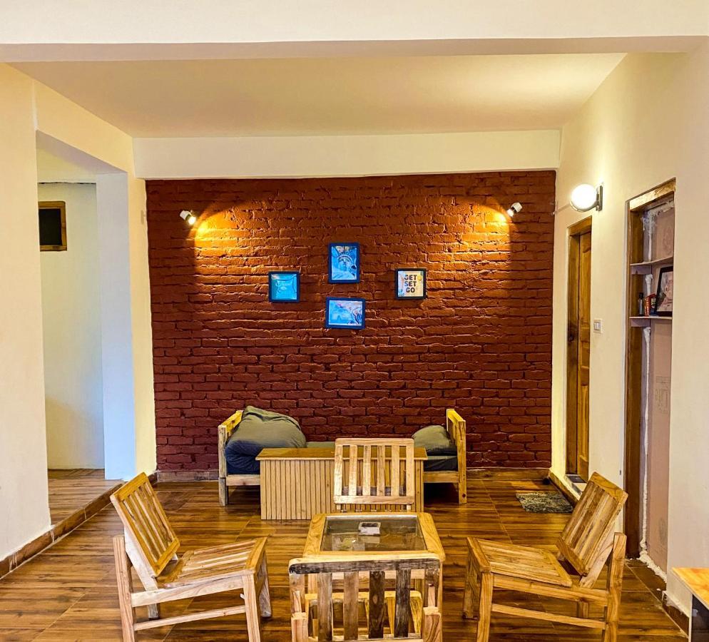 Tag'S Stay, Naggar Nagar  Екстериор снимка
